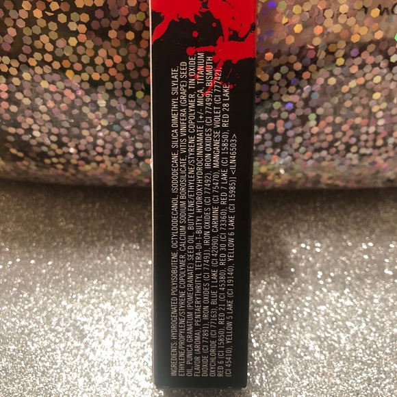 BNIB! MAC Patent Paint Lip lacquer Latex Love 592 - Picture 6 of 6